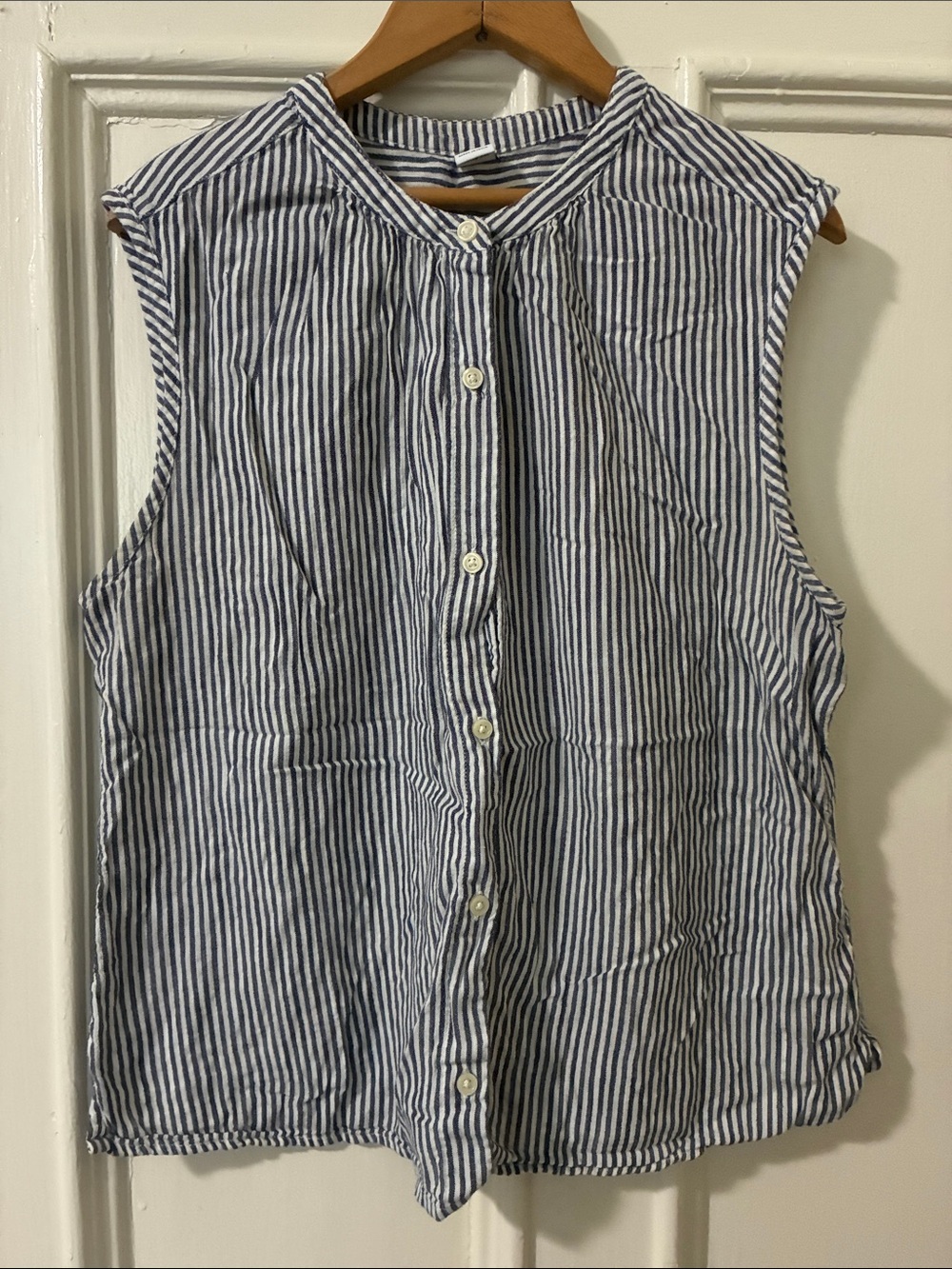 Old Navy Blue White Striped Sleeveless Button Down Top Size S